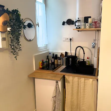 Joli Studio A Madeleine Apartment *